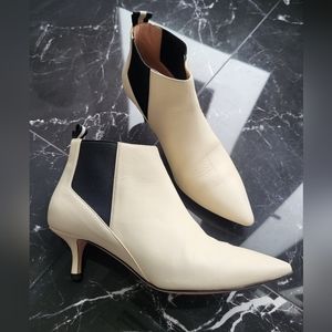 Bally Cream White leather boots size 7